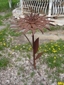 Flower in the Forevertron Garden